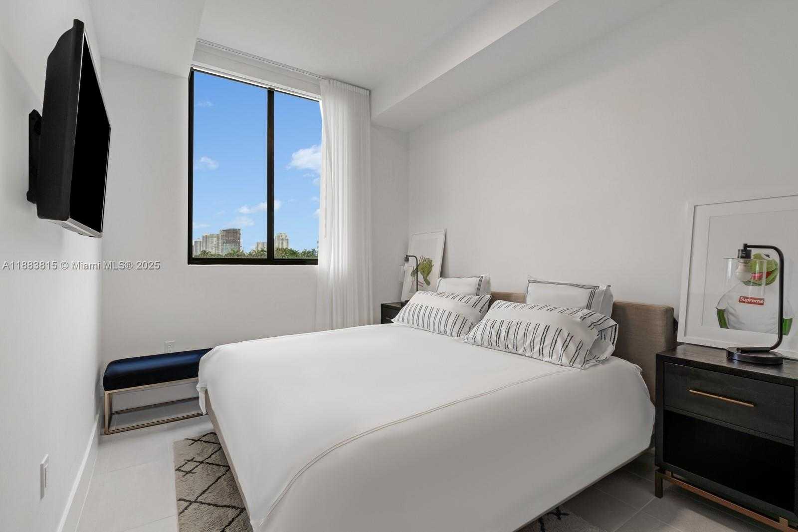 Small Image of 1030 15TH ST #PH3, Miami Beach Number 15
