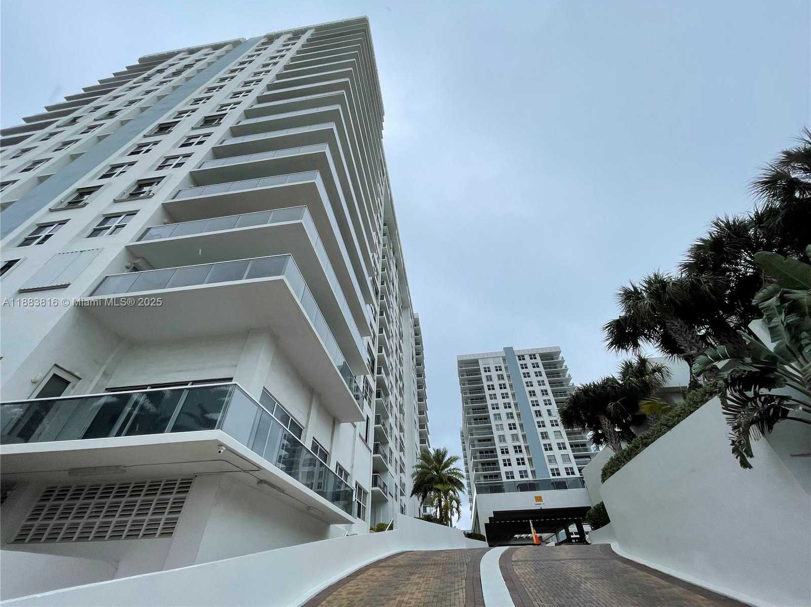 Small Image of 2751 SOUTH OCEAN DR #1204S, Hollywood Number 70