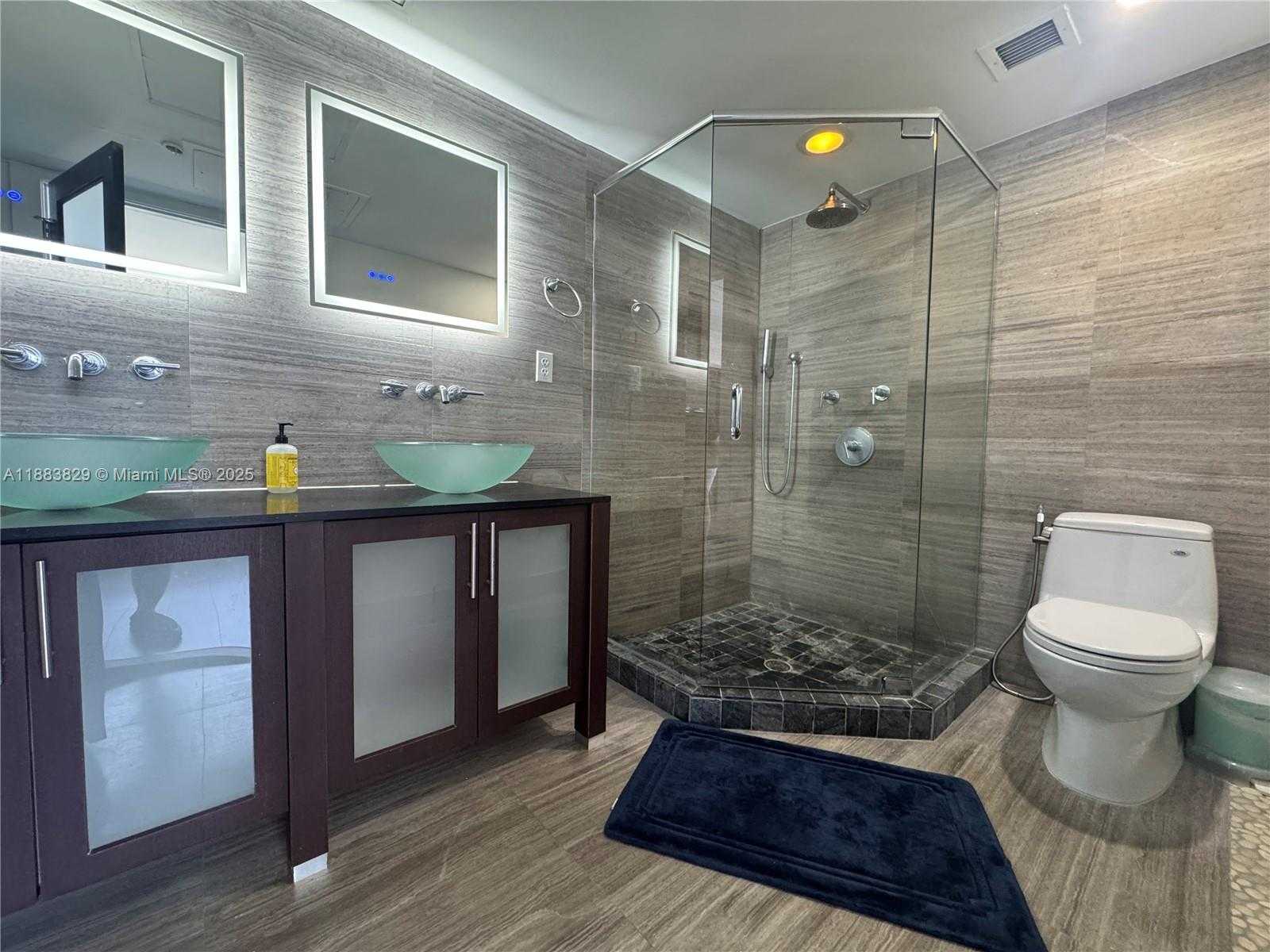 Small Image of 1500 BAY RD #1414, Miami Beach Number 15