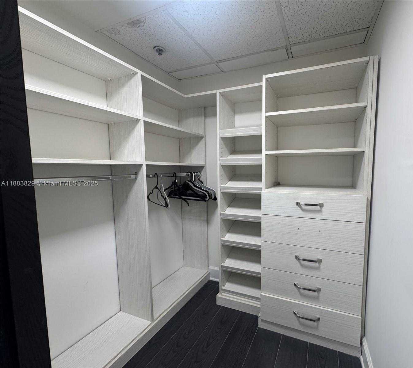 Small Image of 1500 BAY RD #1414, Miami Beach Number 21