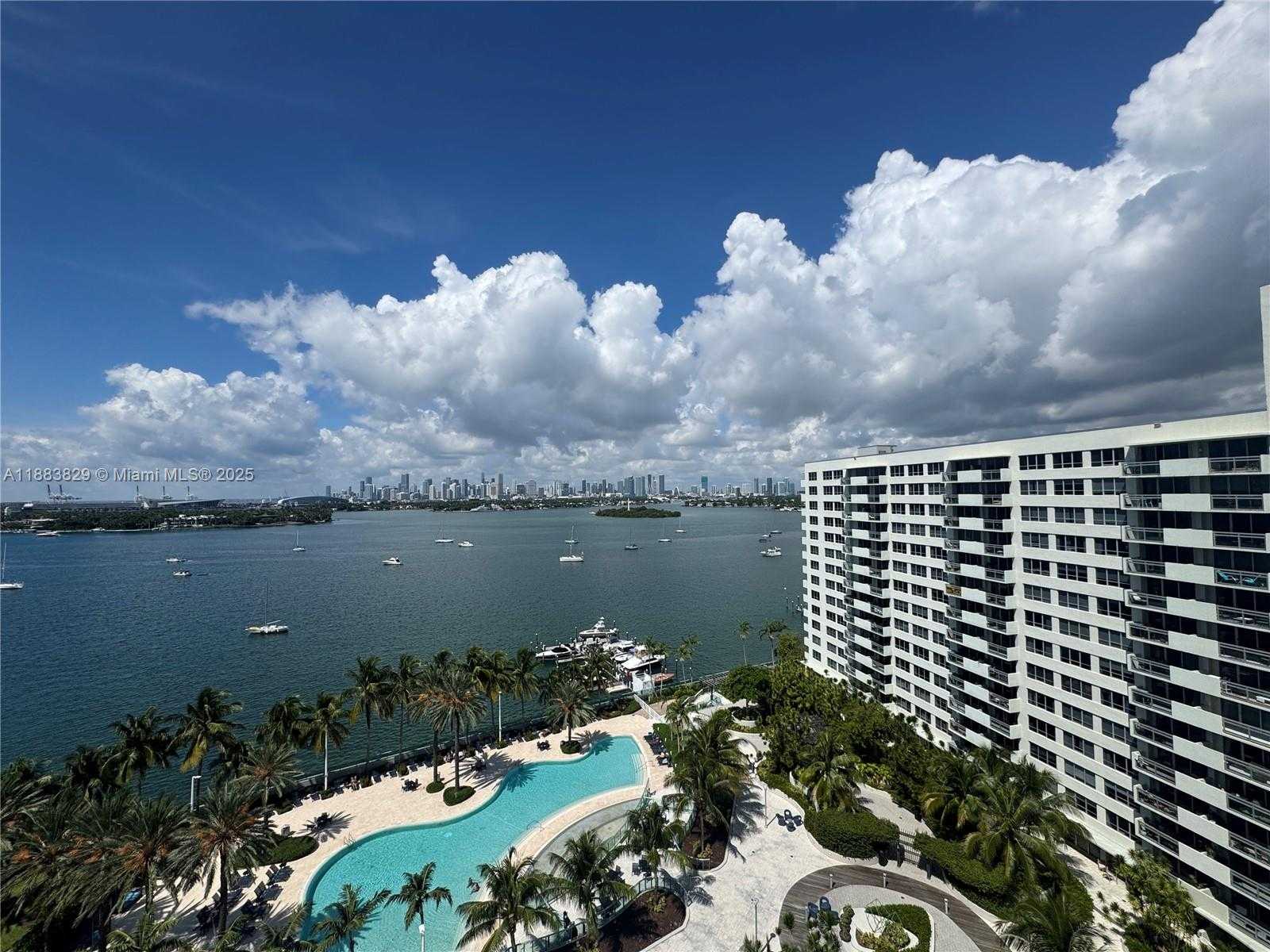 Small Image of 1500 BAY RD #1414, Miami Beach Number 3