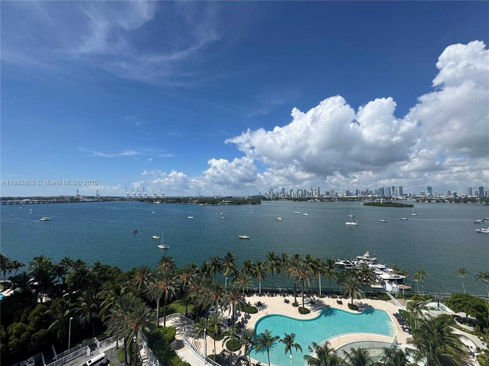 Small Image of 1500 BAY RD #1414, Miami Beach Number 4
