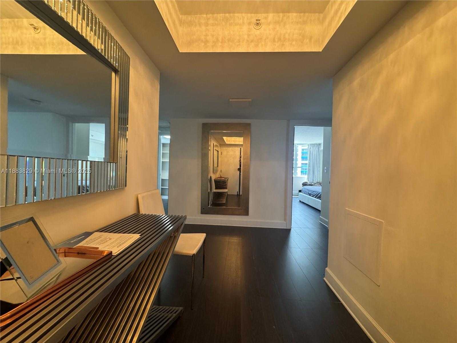 Small Image of 1500 BAY RD #1414, Miami Beach Number 7