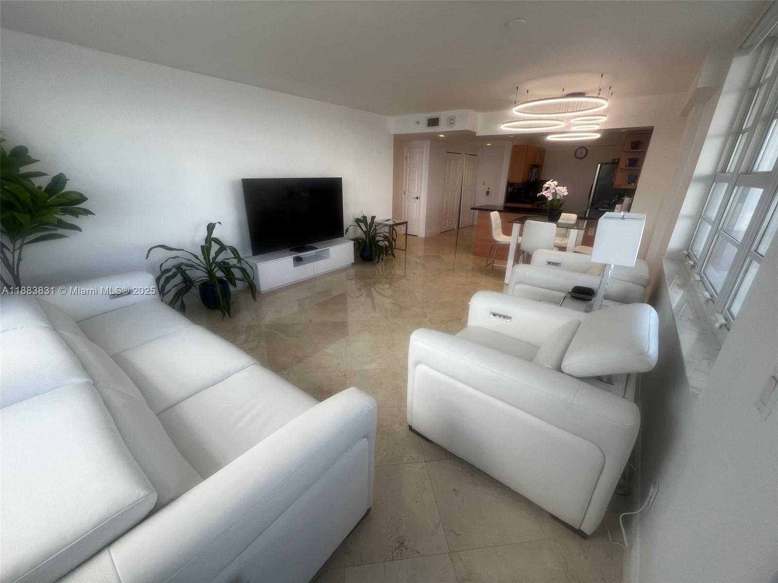 Small Image of 100 LINCOLN RD #848, Miami Beach Number 12