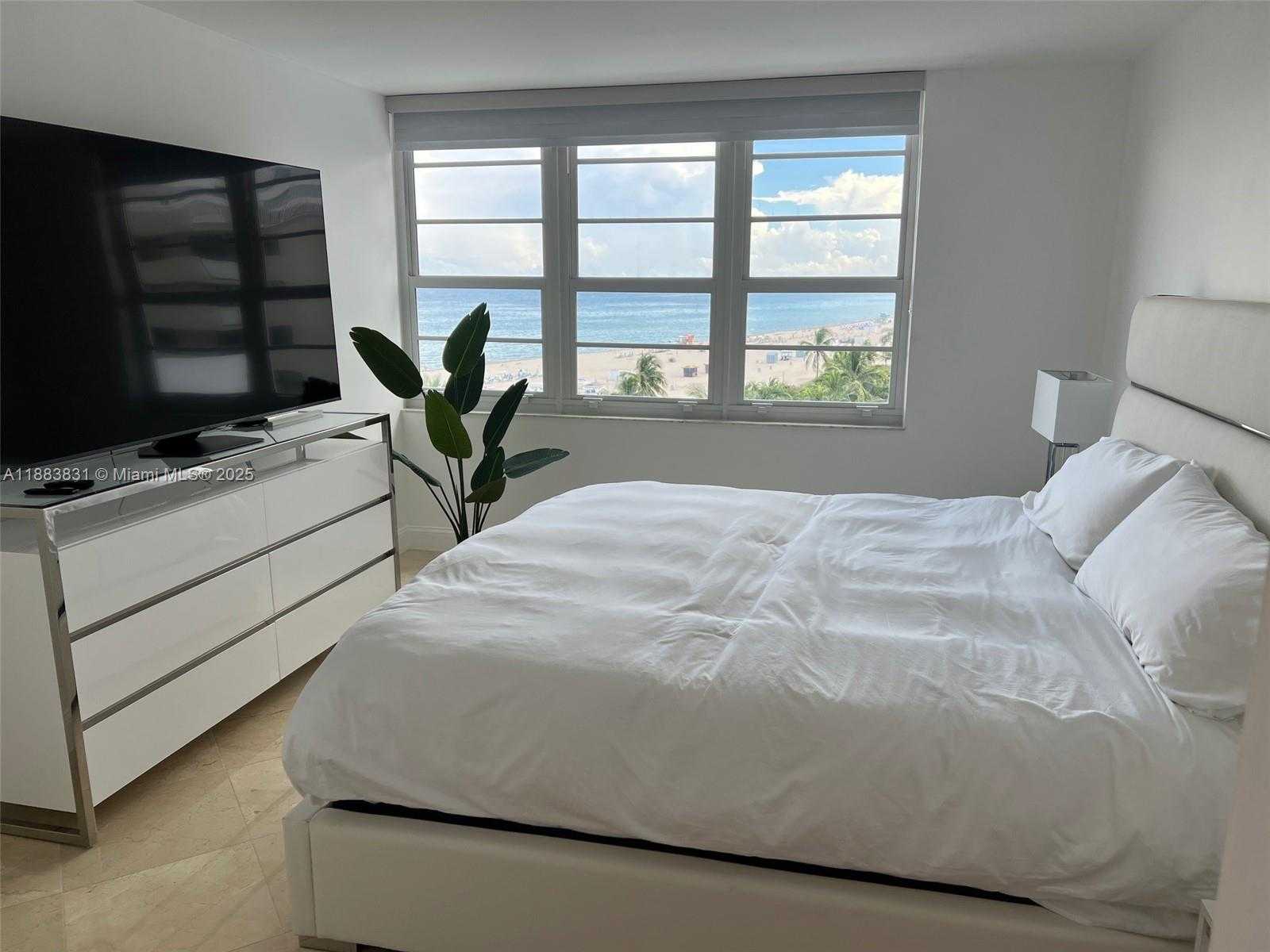 Small Image of 100 LINCOLN RD #848, Miami Beach Number 19