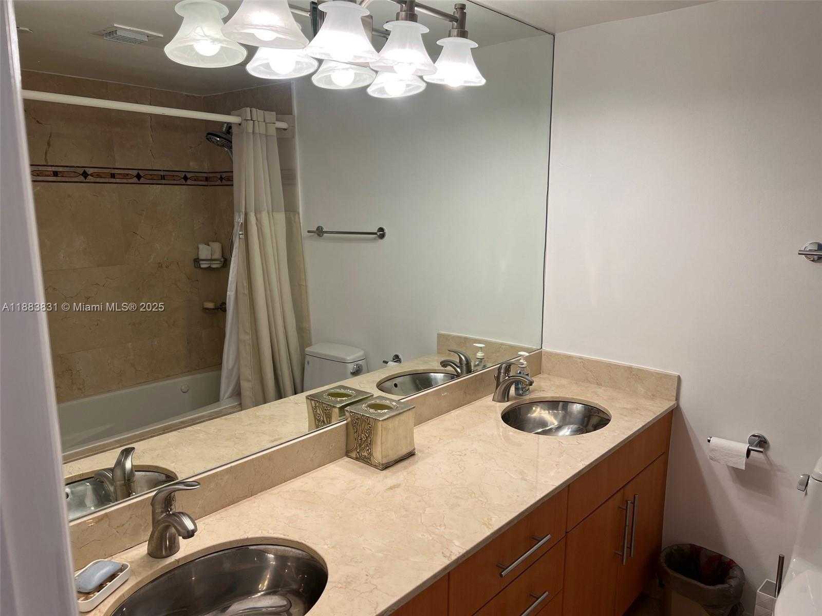 Small Image of 100 LINCOLN RD #848, Miami Beach Number 23