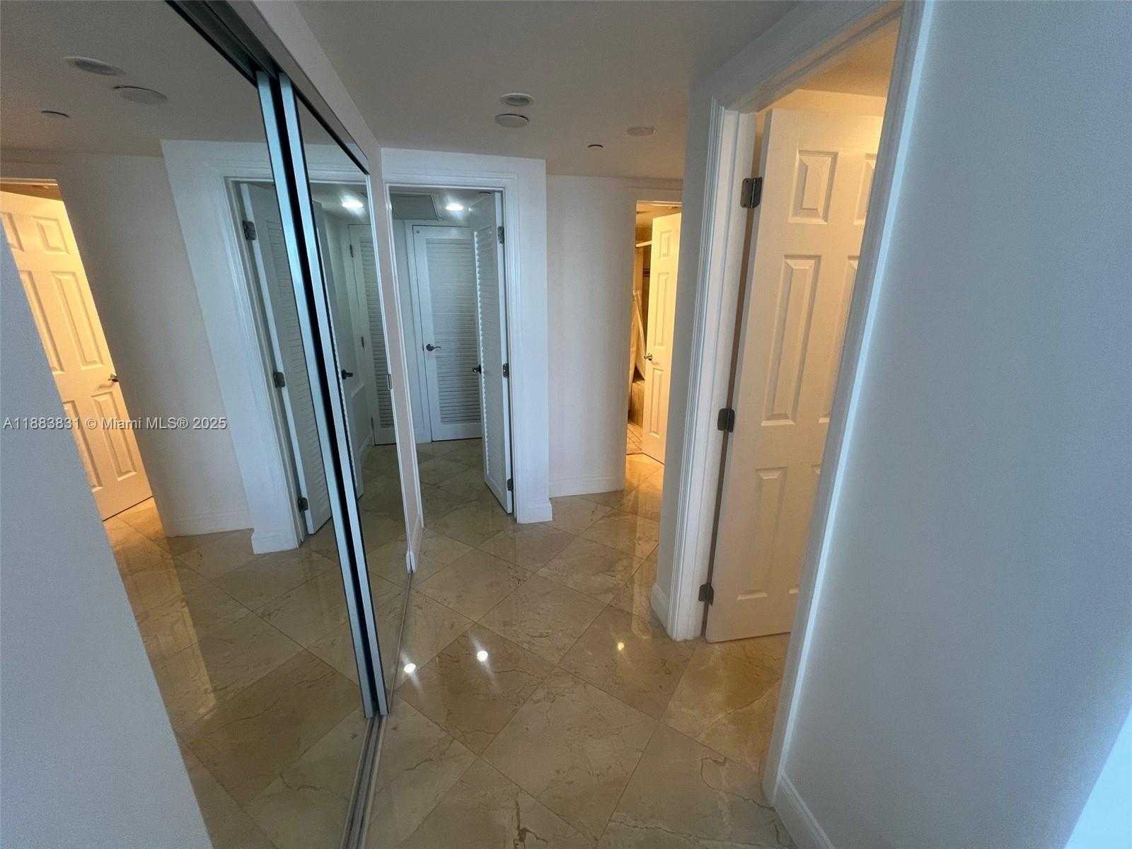 Small Image of 100 LINCOLN RD #848, Miami Beach Number 26
