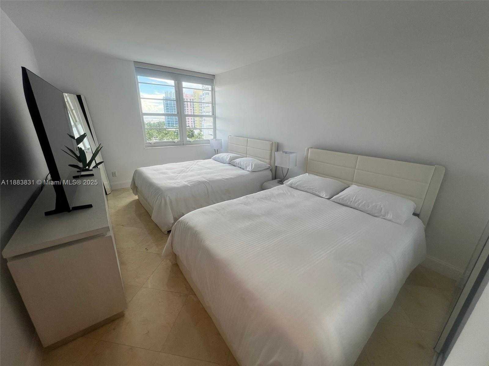 Small Image of 100 LINCOLN RD #848, Miami Beach Number 27