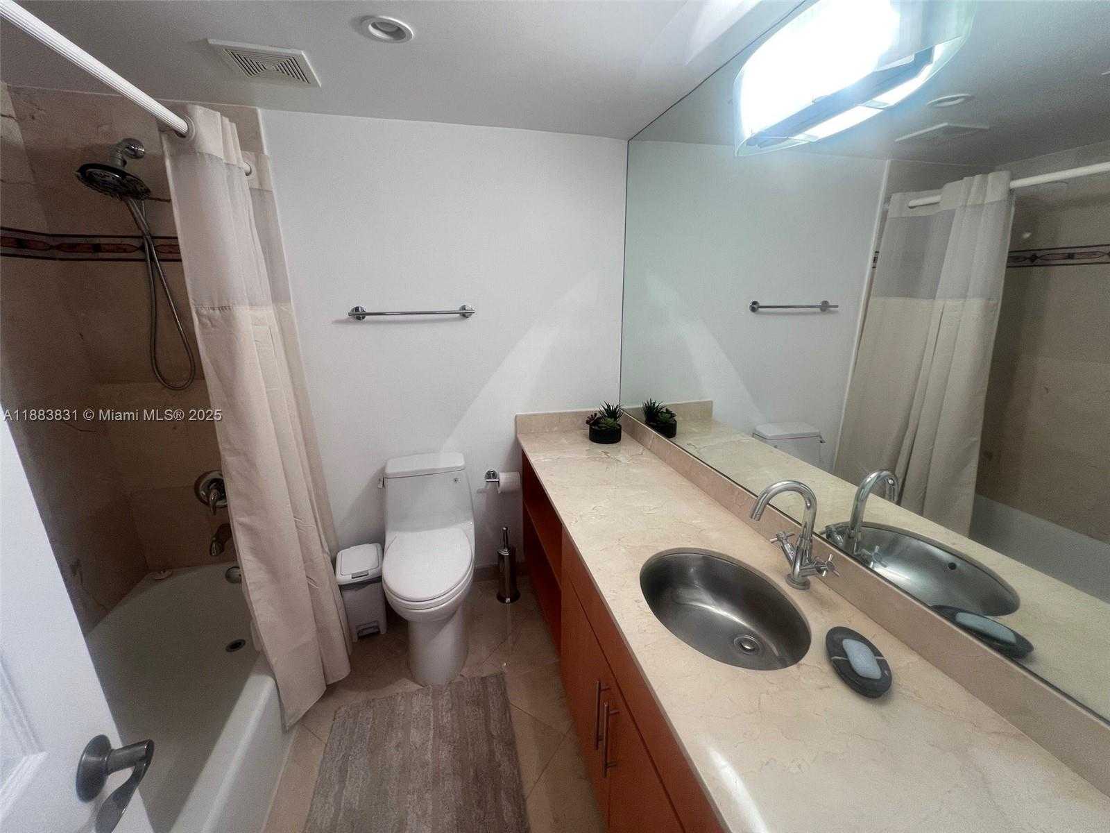 Small Image of 100 LINCOLN RD #848, Miami Beach Number 31