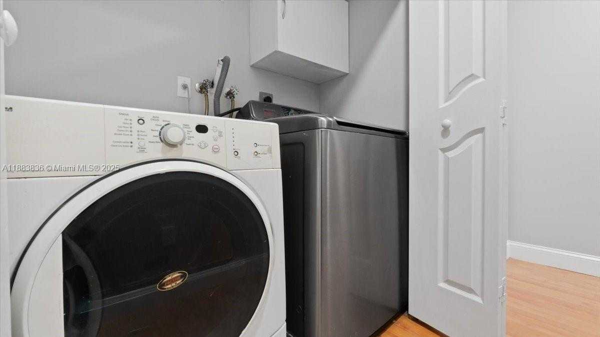 Small Image of 15789 SOUTH WEST 138TH TER #15789, Miami Number 11