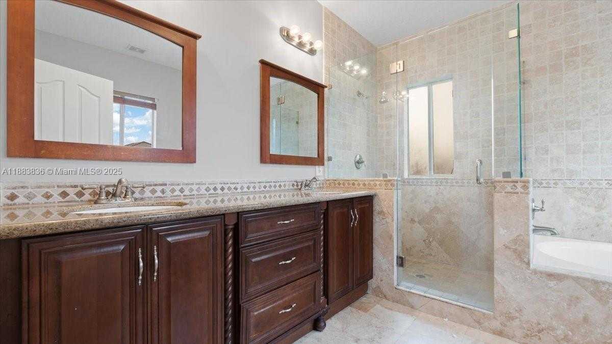 Small Image of 15789 SOUTH WEST 138TH TER #15789, Miami Number 12