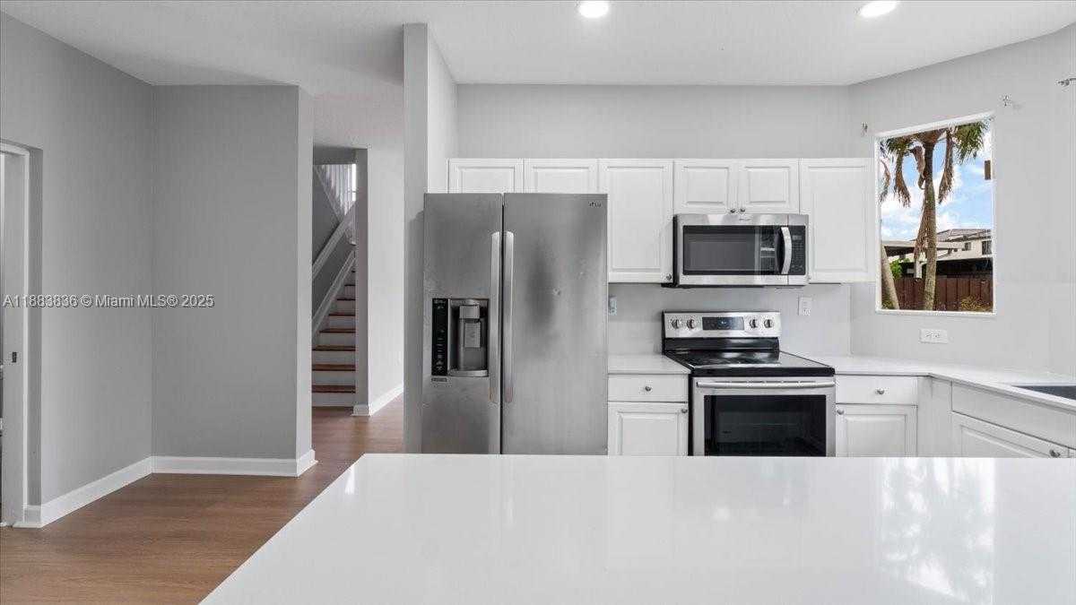 Small Image of 15789 SOUTH WEST 138TH TER #15789, Miami Number 7