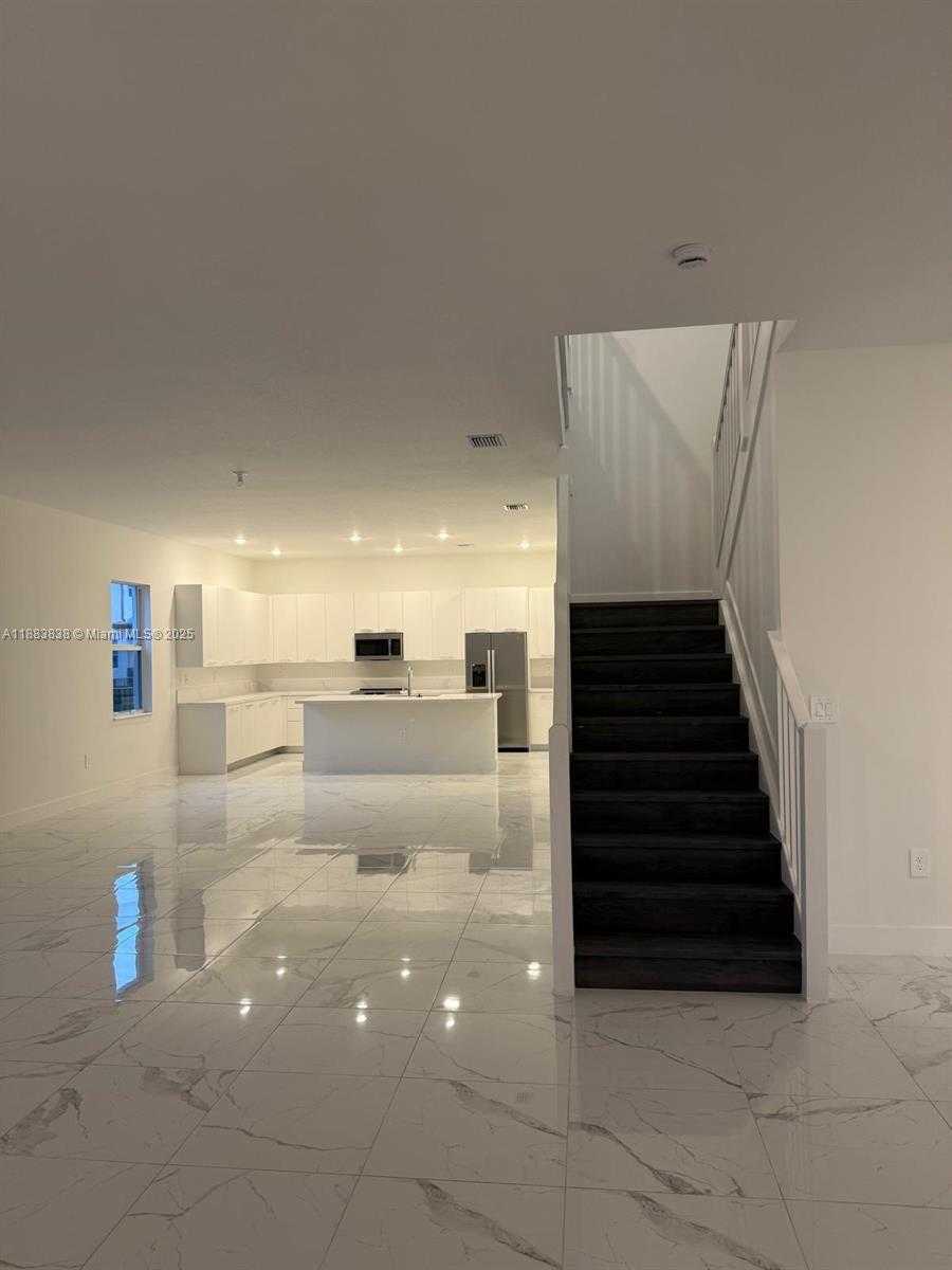 Small Image of 12303 SOUTH WEST 44TH ST, Davie Number 11