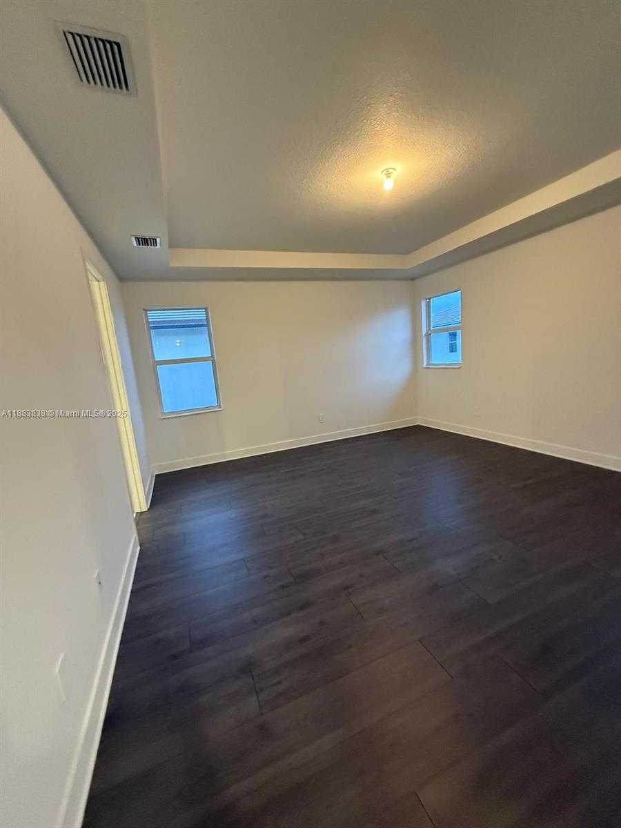 Small Image of 12303 SOUTH WEST 44TH ST, Davie Number 25