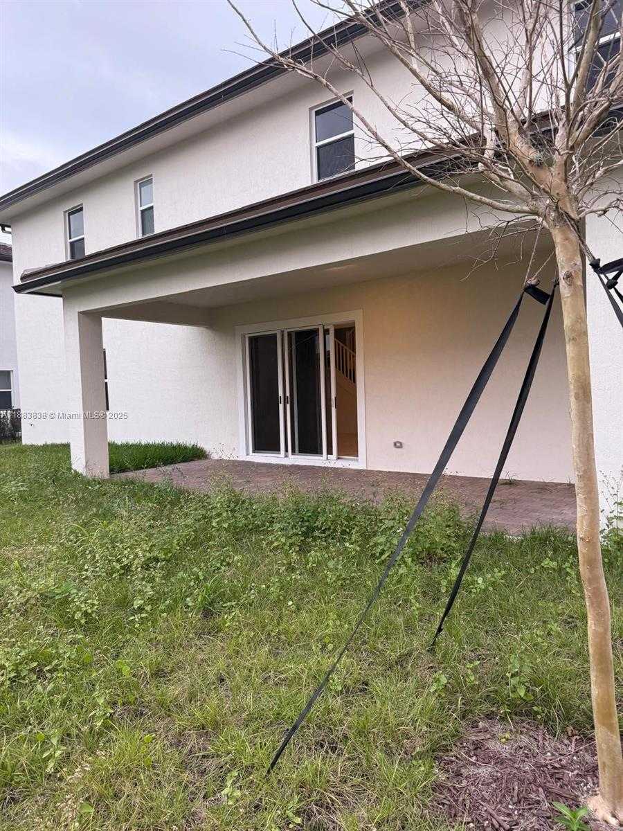 Small Image of 12303 SOUTH WEST 44TH ST, Davie Number 40