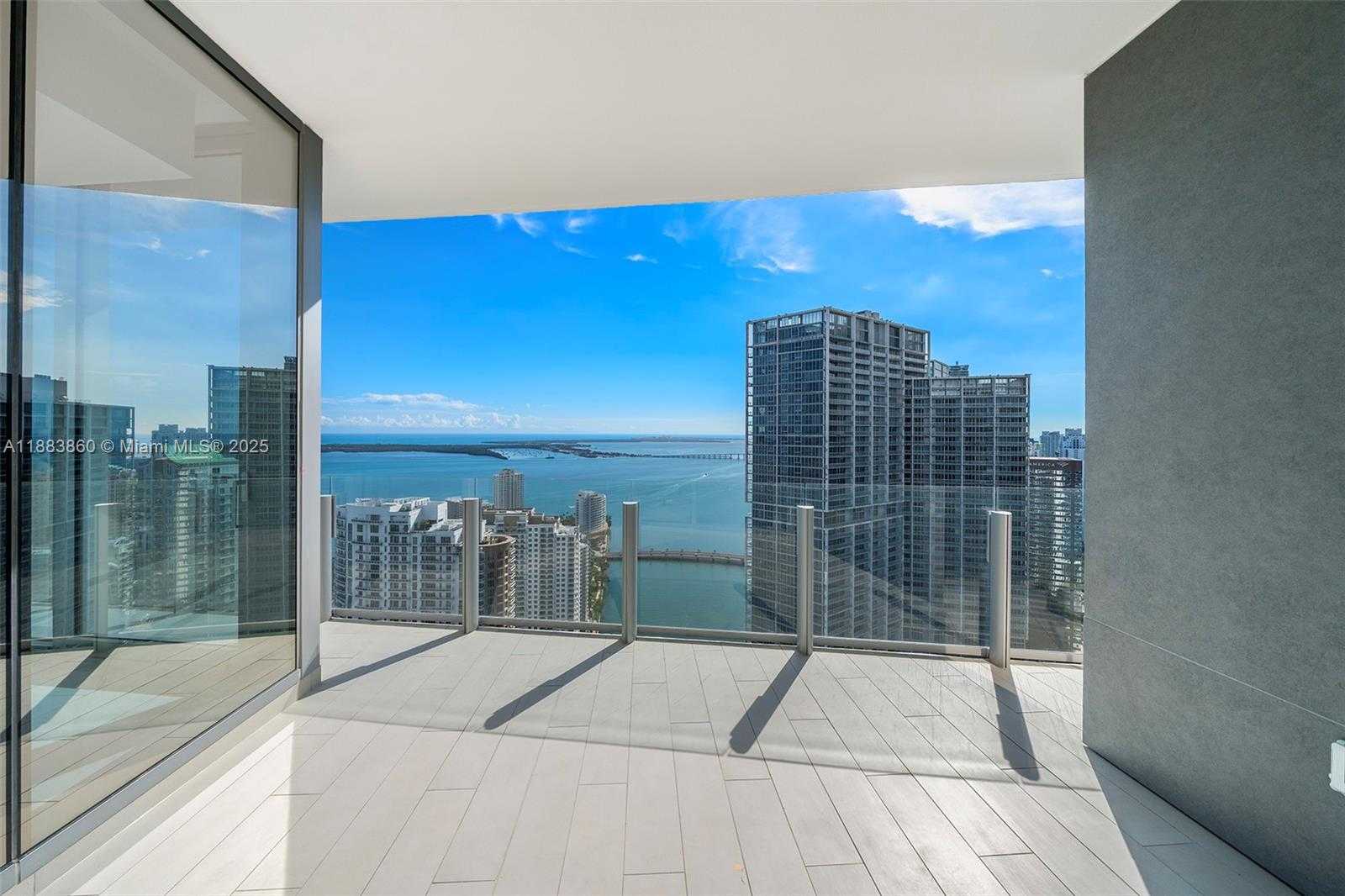 Small Image of 300 BISCAYNE BLVD WAY #4605, Miami Number 16