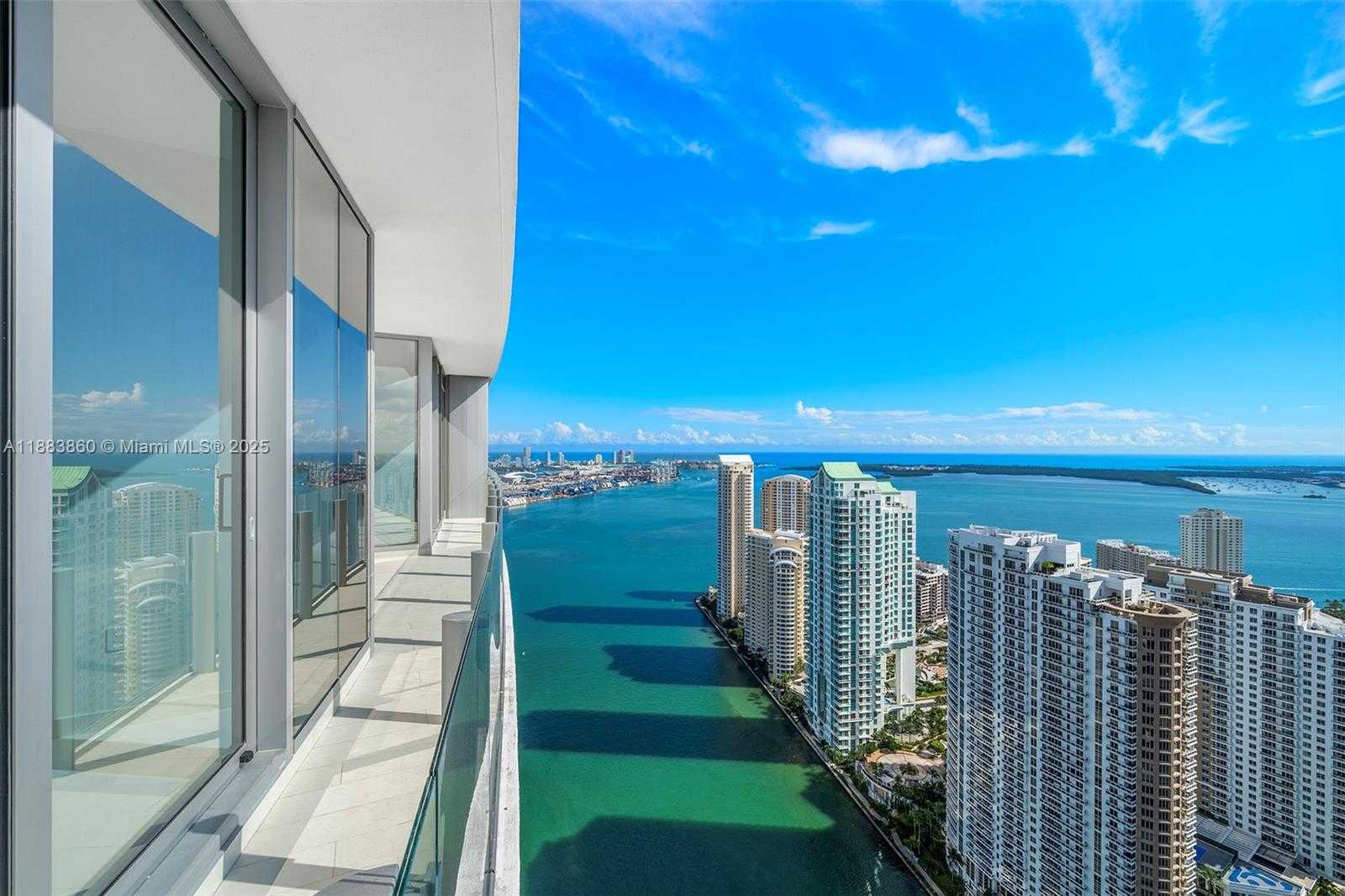 Small Image of 300 BISCAYNE BLVD WAY #4605, Miami Number 19