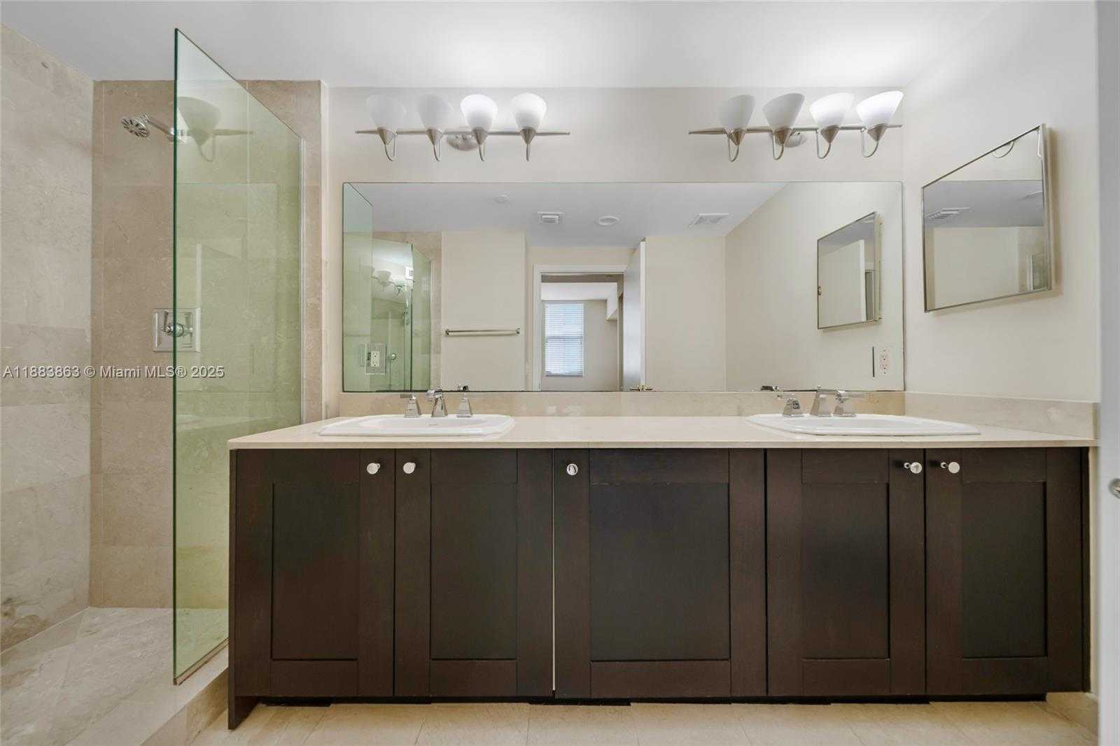 Small Image of 4100 SALZEDO ST #710, Coral Gables Number 12
