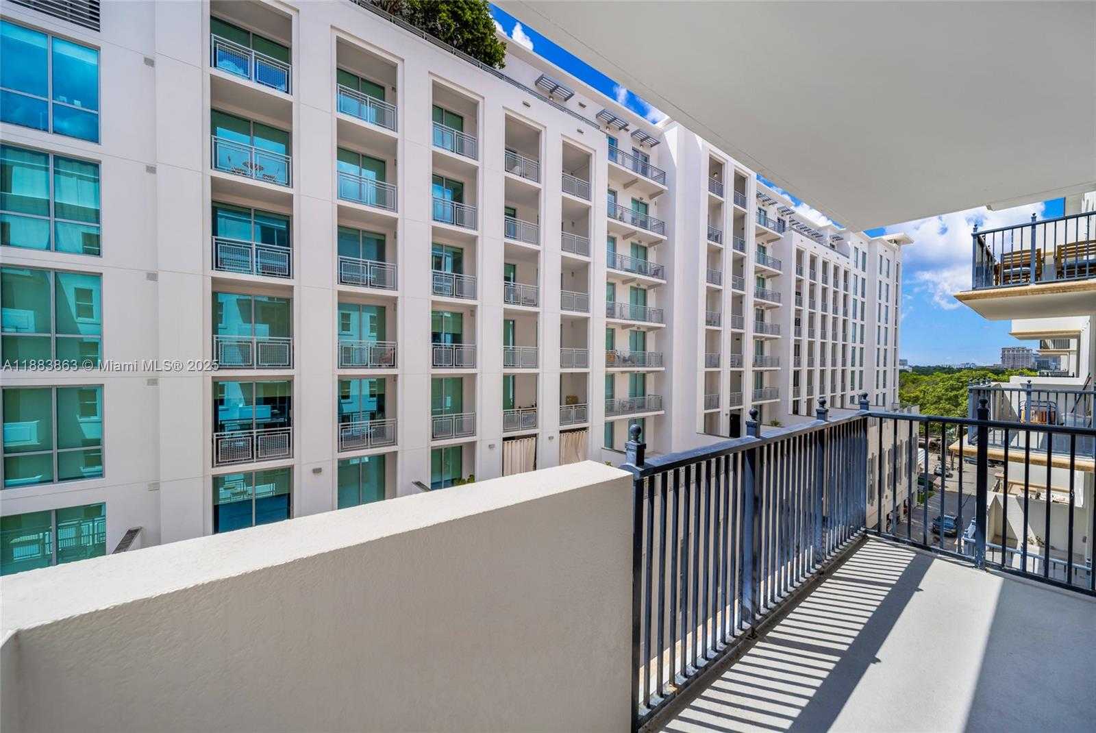 Small Image of 4100 SALZEDO ST #710, Coral Gables Number 17
