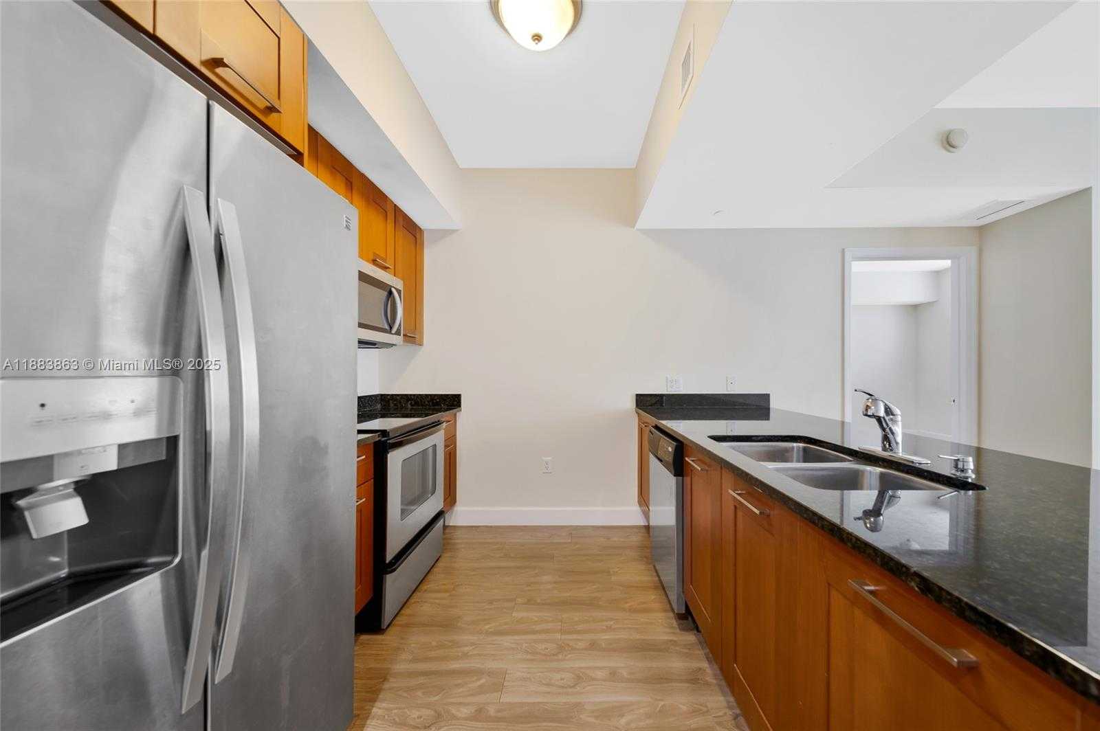 Small Image of 4100 SALZEDO ST #710, Coral Gables Number 2