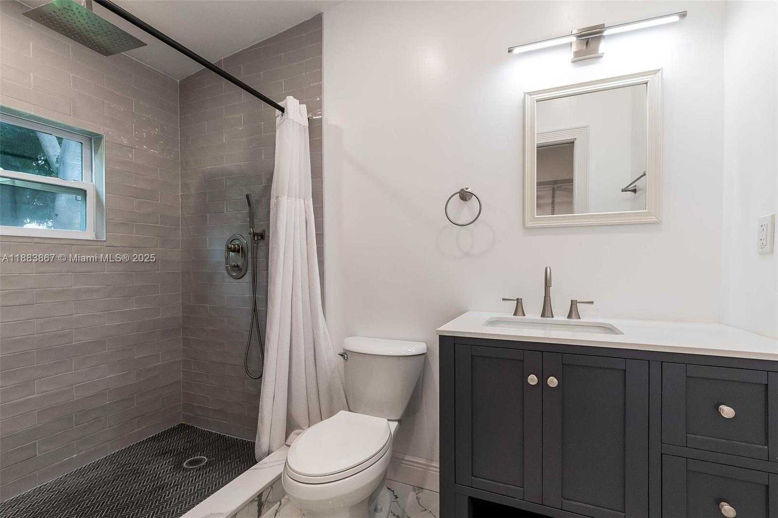 Small Image of 2967 SOUTH WEST 21ST ST #a, Miami Number 12