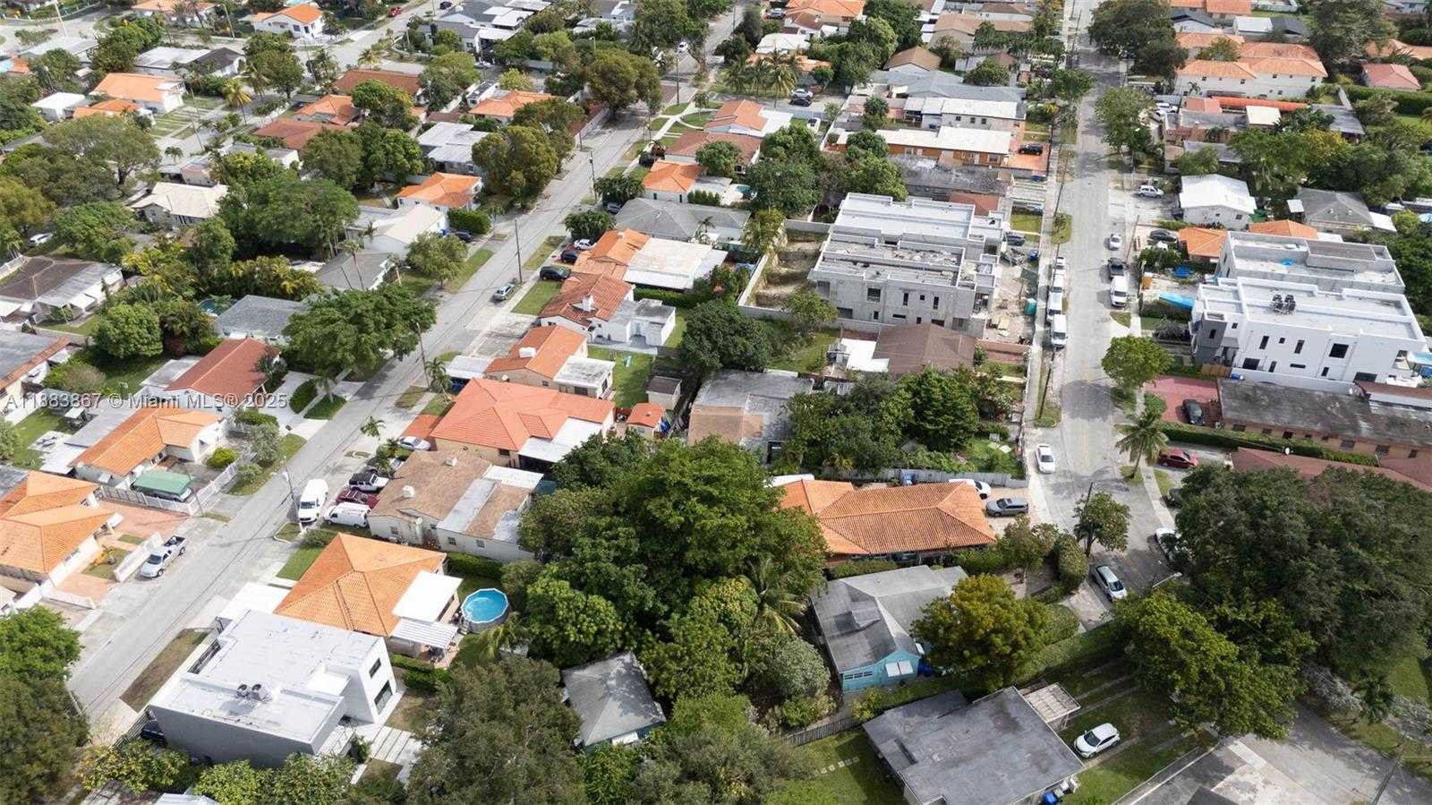 Small Image of 2967 SOUTH WEST 21ST ST #a, Miami Number 40