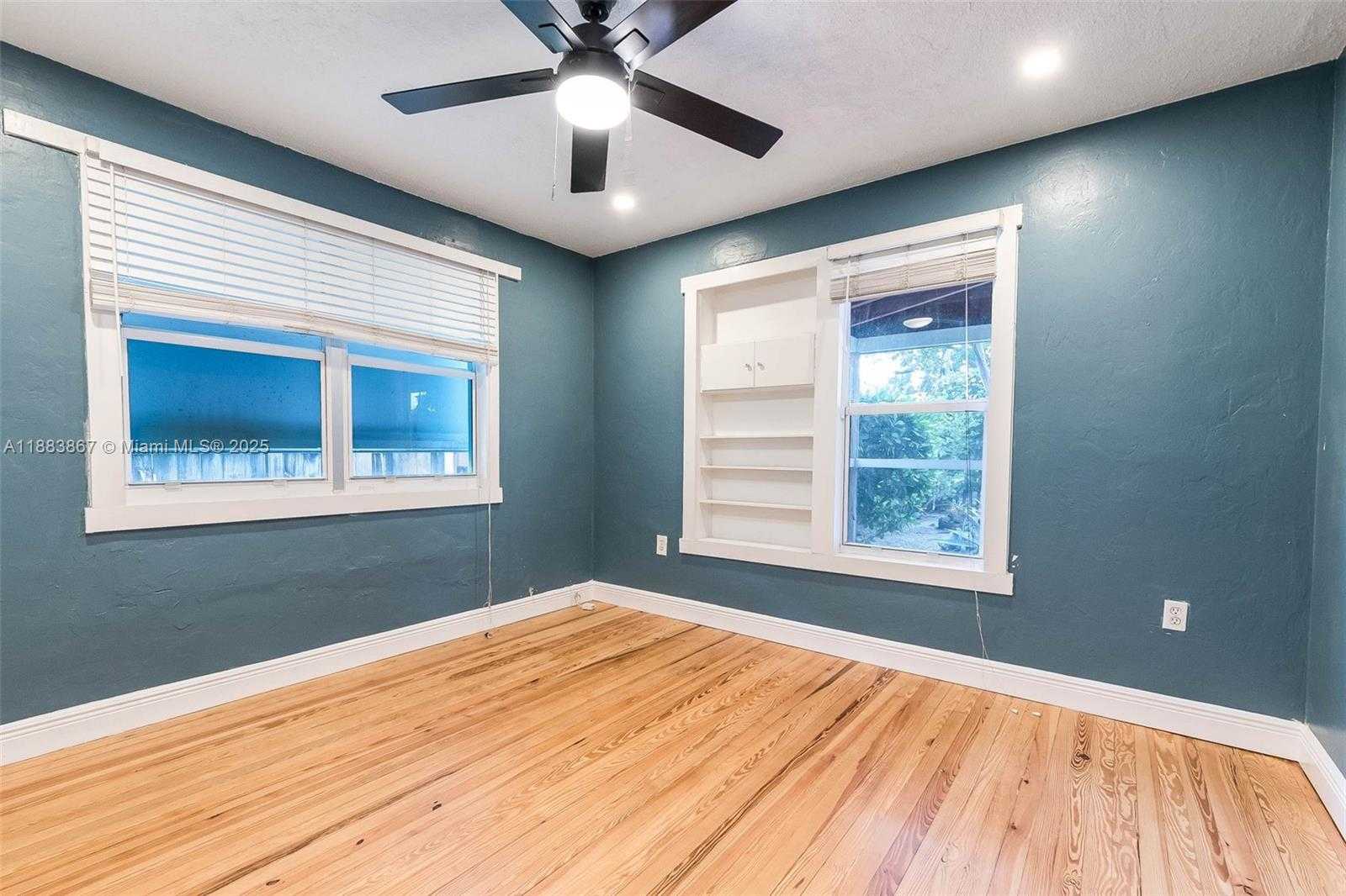 Small Image of 2967 SOUTH WEST 21ST ST #a, Miami Number 6