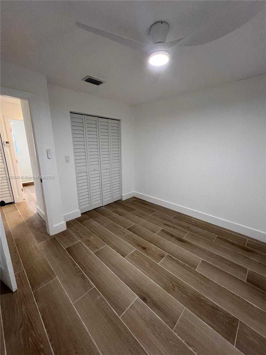 Small Image of 442 NORTH WEST 1ST WAY, Deerfield Beach Number 14