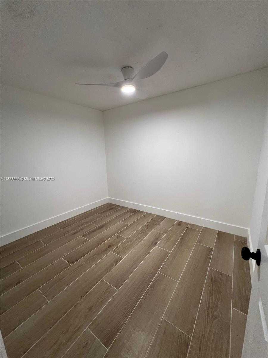 Small Image of 442 NORTH WEST 1ST WAY, Deerfield Beach Number 15