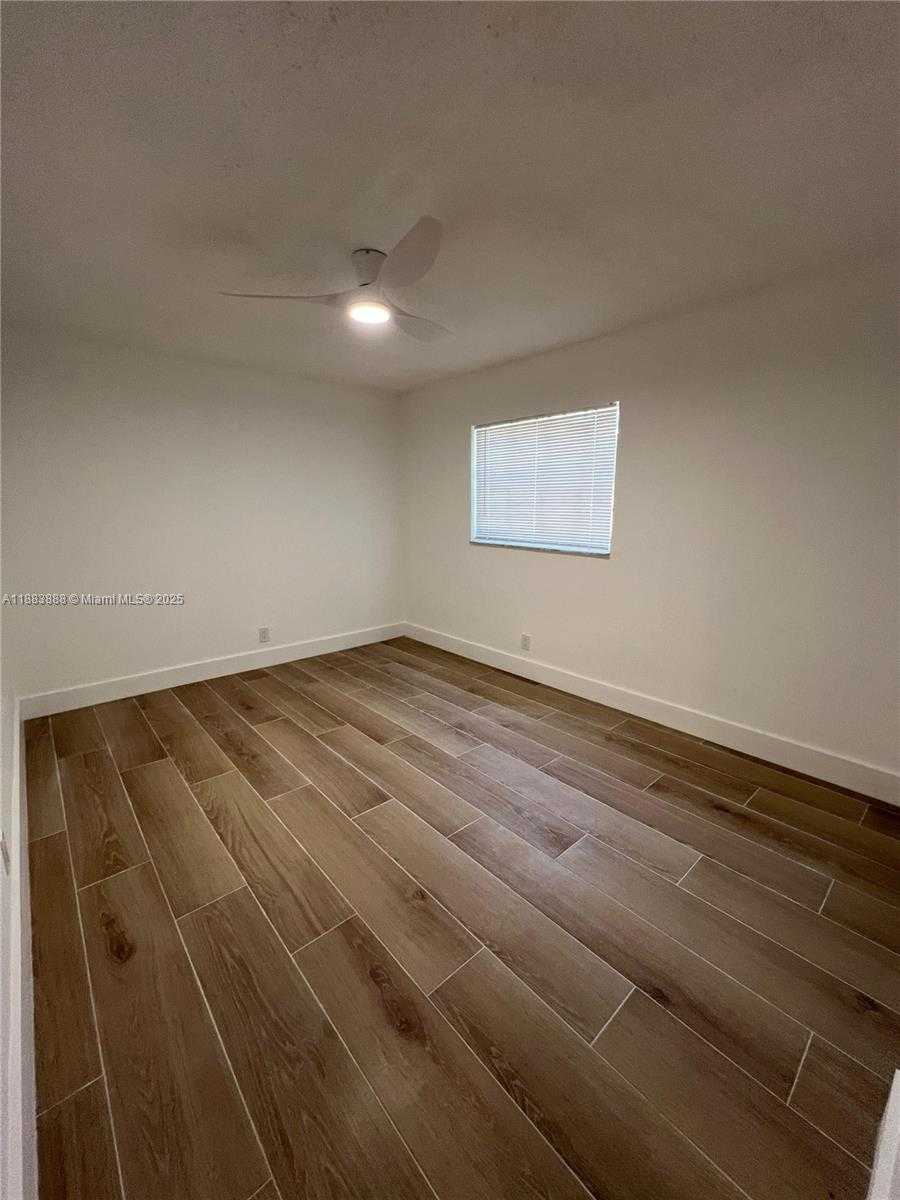 Small Image of 442 NORTH WEST 1ST WAY, Deerfield Beach Number 16
