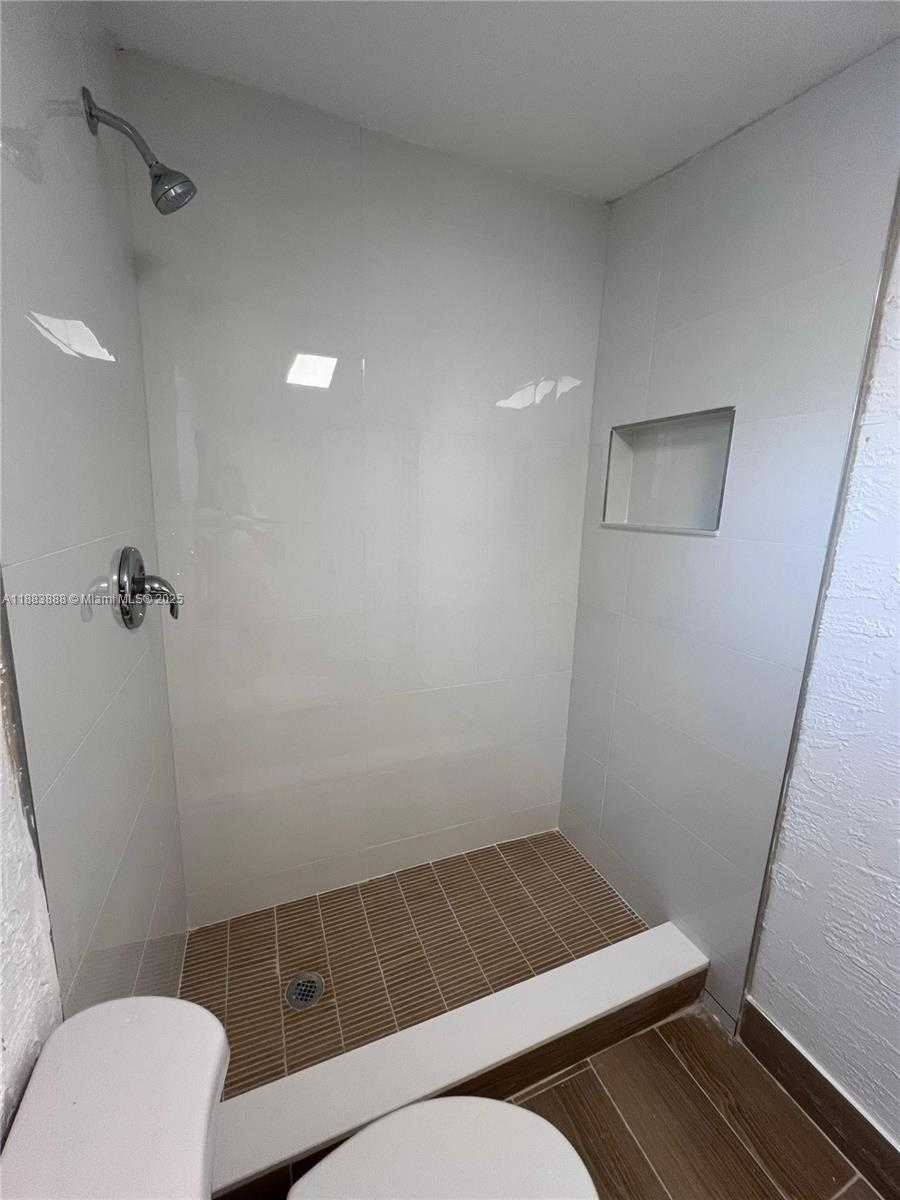 Small Image of 442 NORTH WEST 1ST WAY, Deerfield Beach Number 20