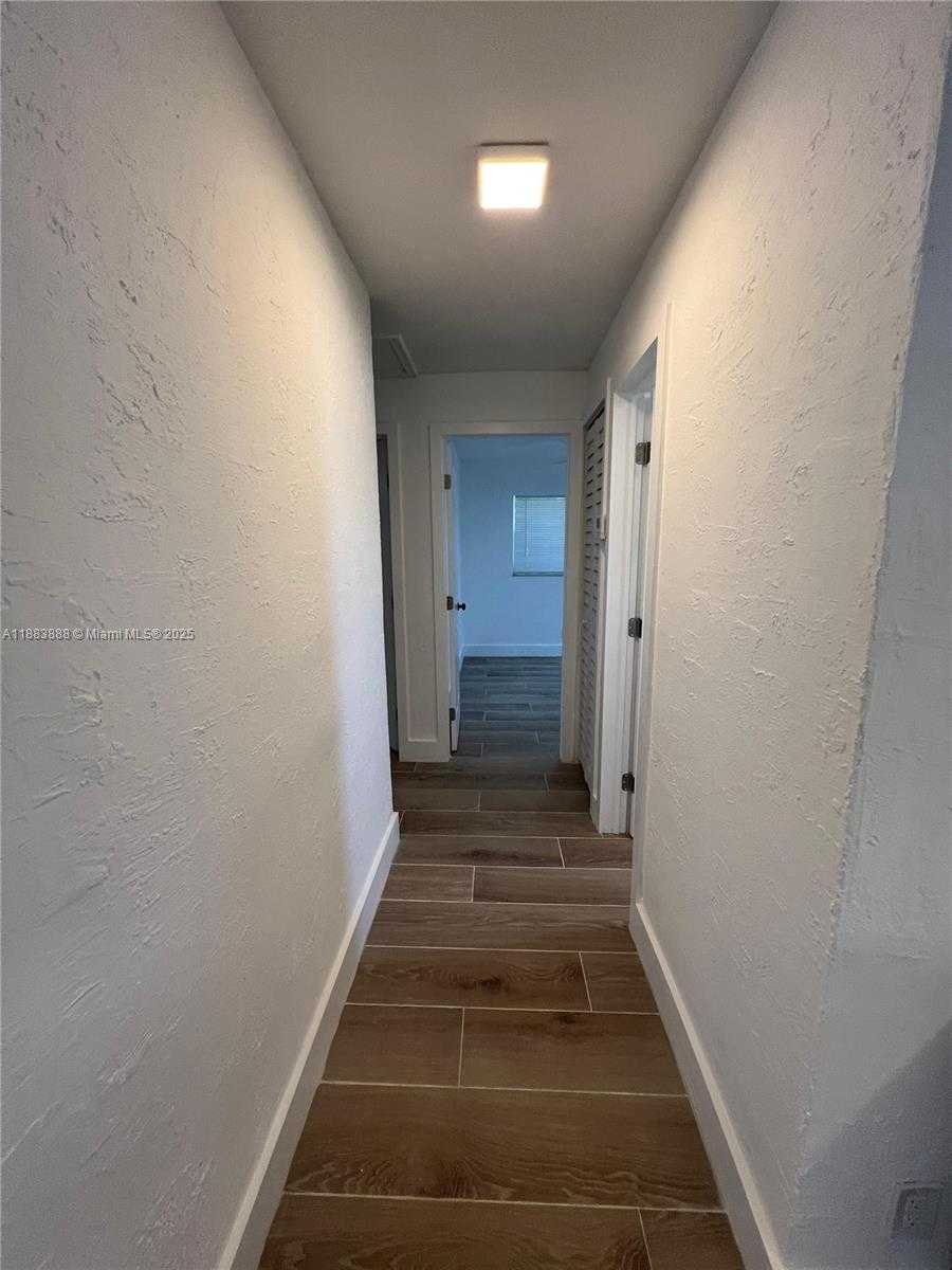 Small Image of 442 NORTH WEST 1ST WAY, Deerfield Beach Number 8
