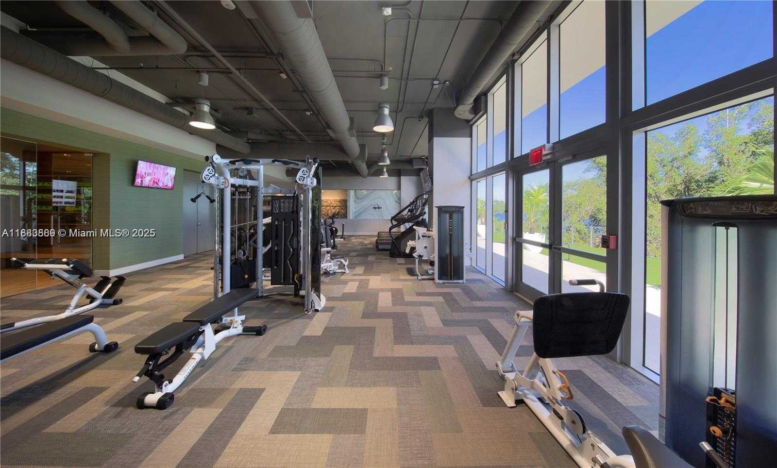 Small Image of 16385 BISCAYNE BLVD #1717, North Miami Beach Number 16