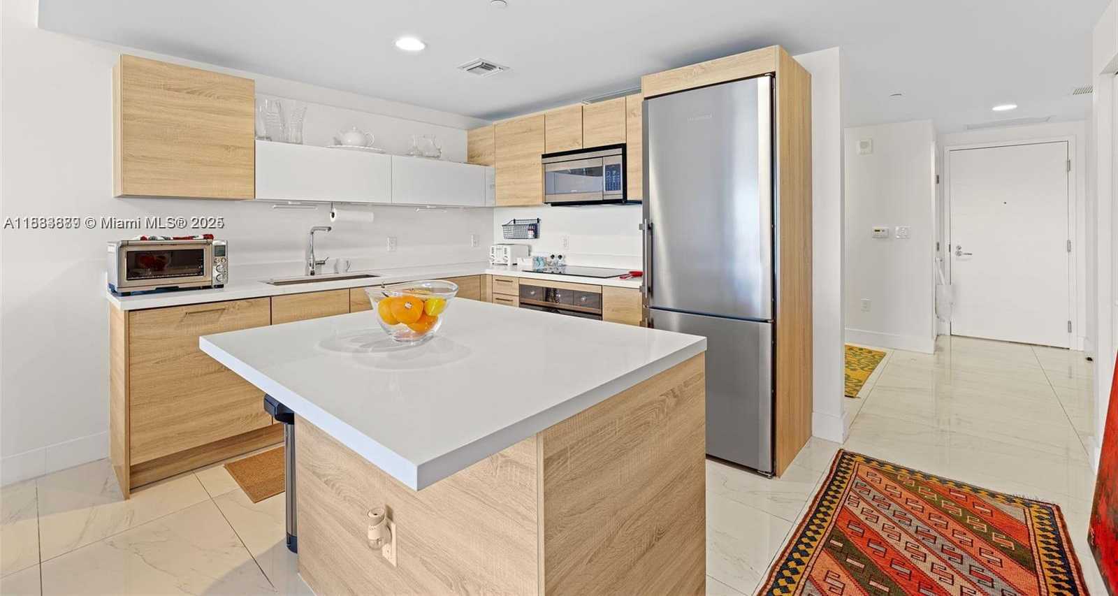 Small Image of 16385 BISCAYNE BLVD #1717, North Miami Beach Number 24