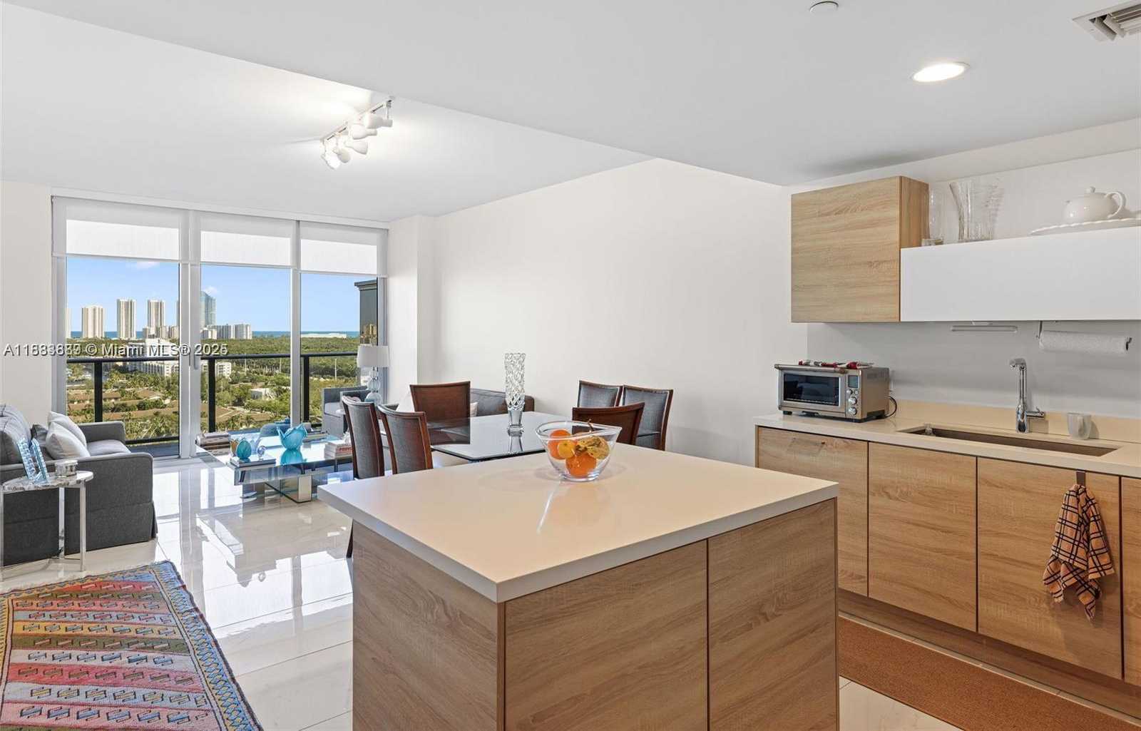 Small Image of 16385 BISCAYNE BLVD #1717, North Miami Beach Number 26