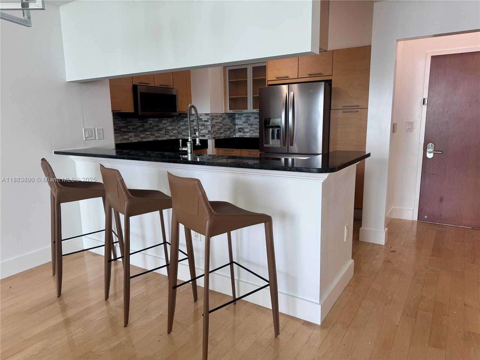 Small Image of 31 SOUTH EAST 5TH ST #3817, Miami Number 5