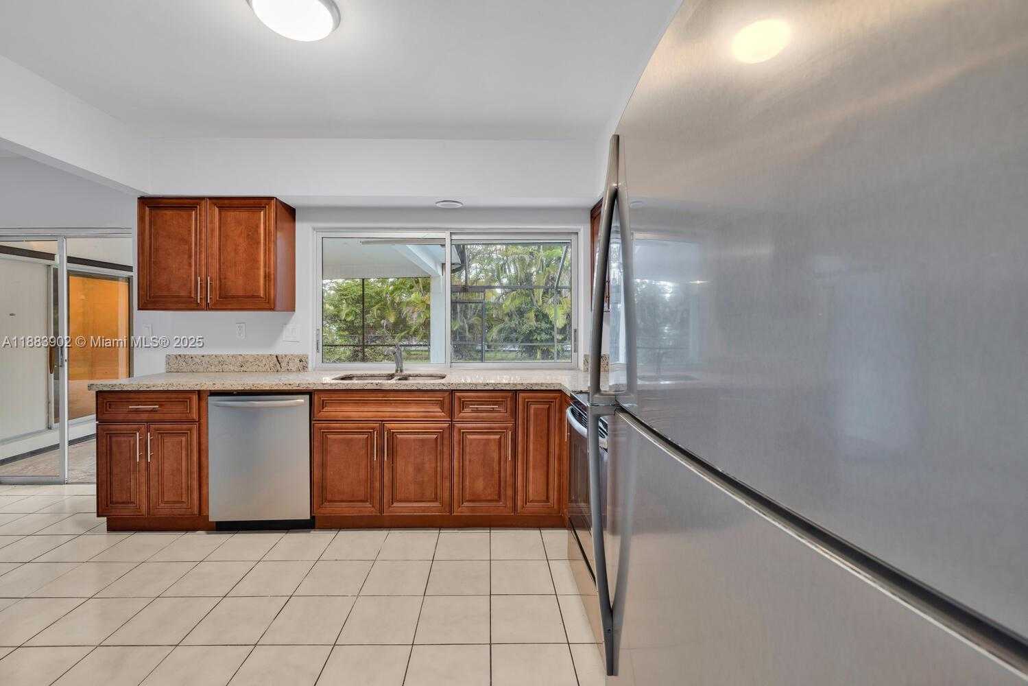 Small Image of 8445 SOUTH WEST 147TH ST, Palmetto Bay Number 11