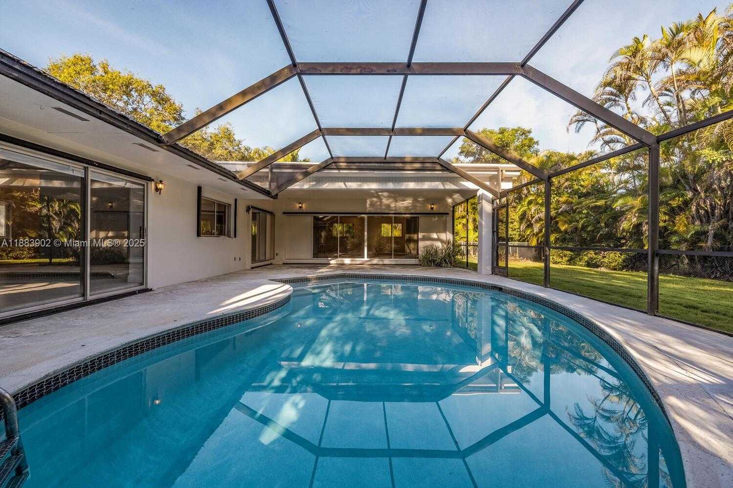 Small Image of 8445 SOUTH WEST 147TH ST, Palmetto Bay Number 34