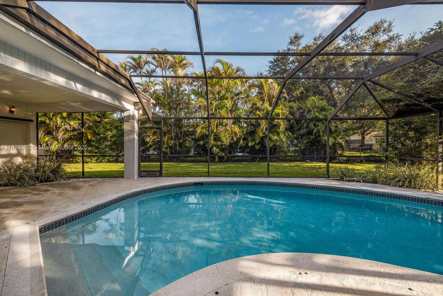 Small Image of 8445 SOUTH WEST 147TH ST, Palmetto Bay Number 35