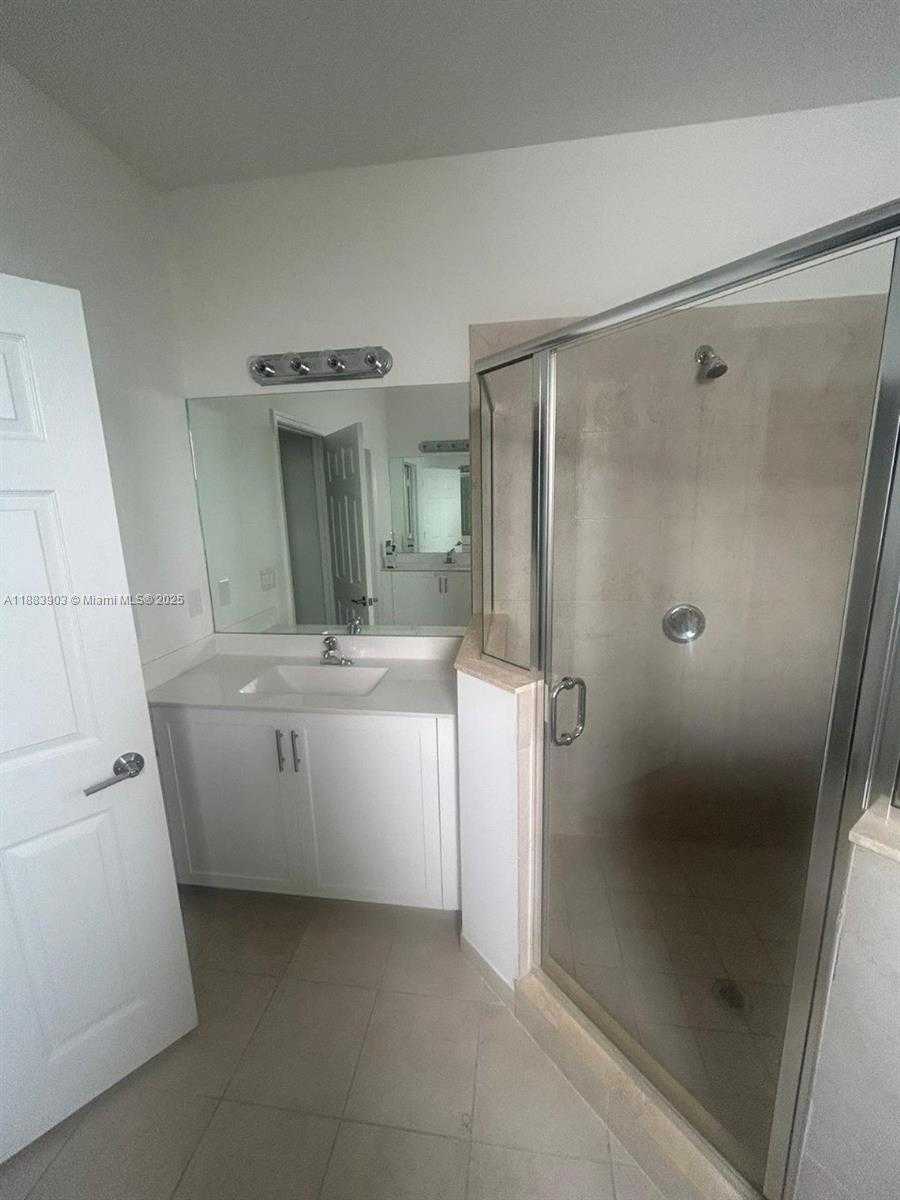 Small Image of 20828 NORTH EAST 2ND CT, Miami Number 20