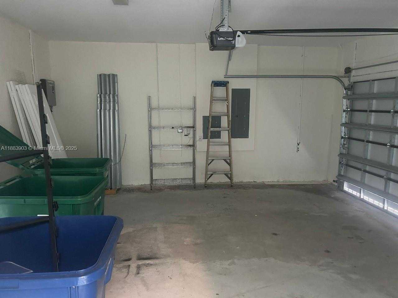 Small Image of 20828 NORTH EAST 2ND CT, Miami Number 31