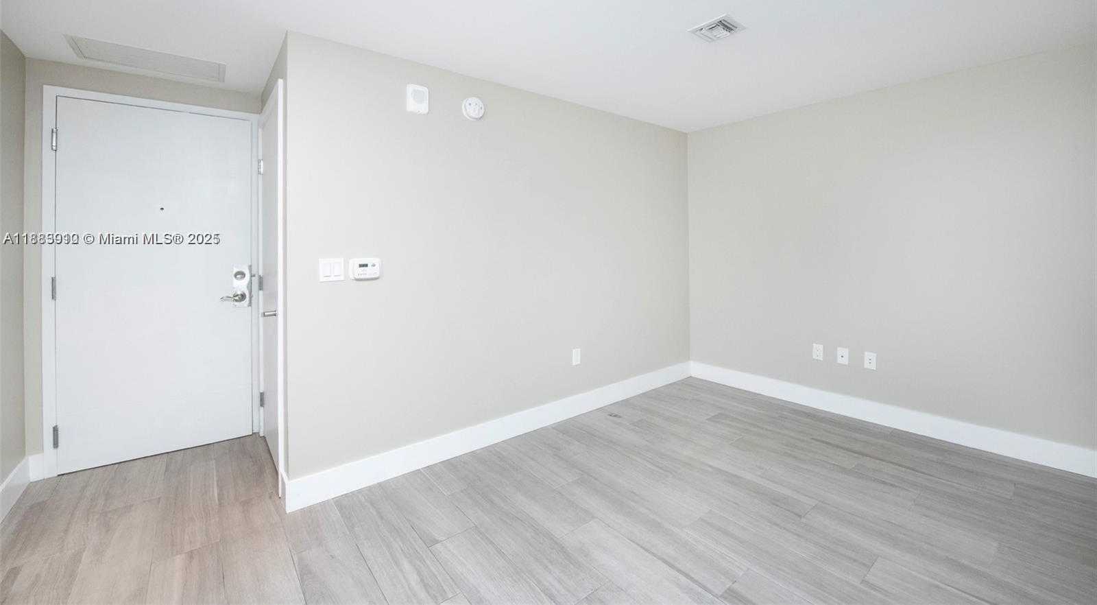 Small Image of 16385 BISCAYNE BLVD #2616, North Miami Beach Number 14