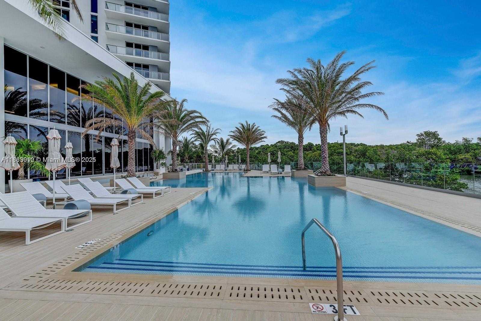 Small Image of 16385 BISCAYNE BLVD #2616, North Miami Beach Number 25