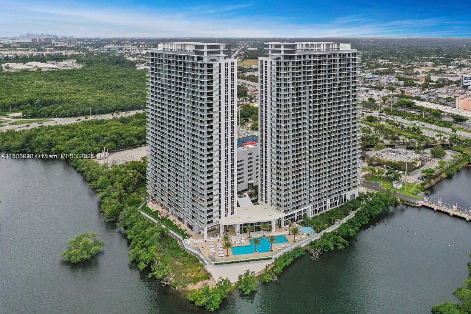 Small Image of 16385 BISCAYNE BLVD #2616, North Miami Beach Number 35