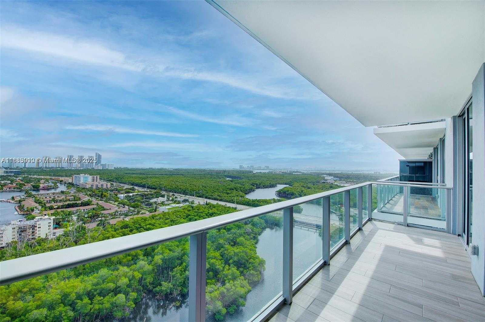 Small Image of 16385 BISCAYNE BLVD #2616, North Miami Beach Number 7