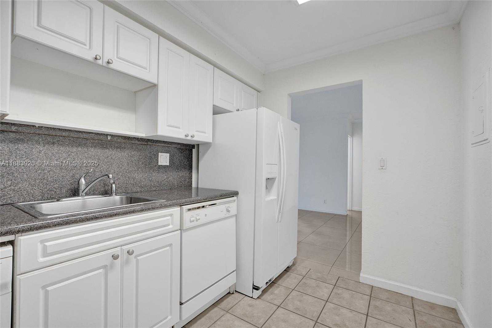 Small Image of 2501 SOUTH OCEAN DR #928, Hollywood Number 11