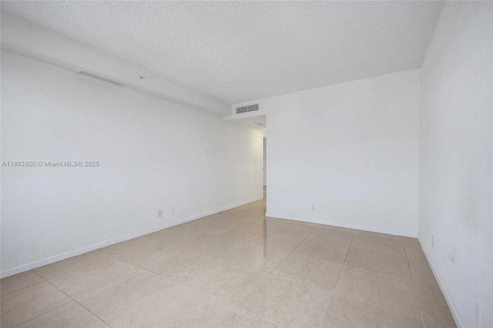 Small Image of 2501 SOUTH OCEAN DR #928, Hollywood Number 16