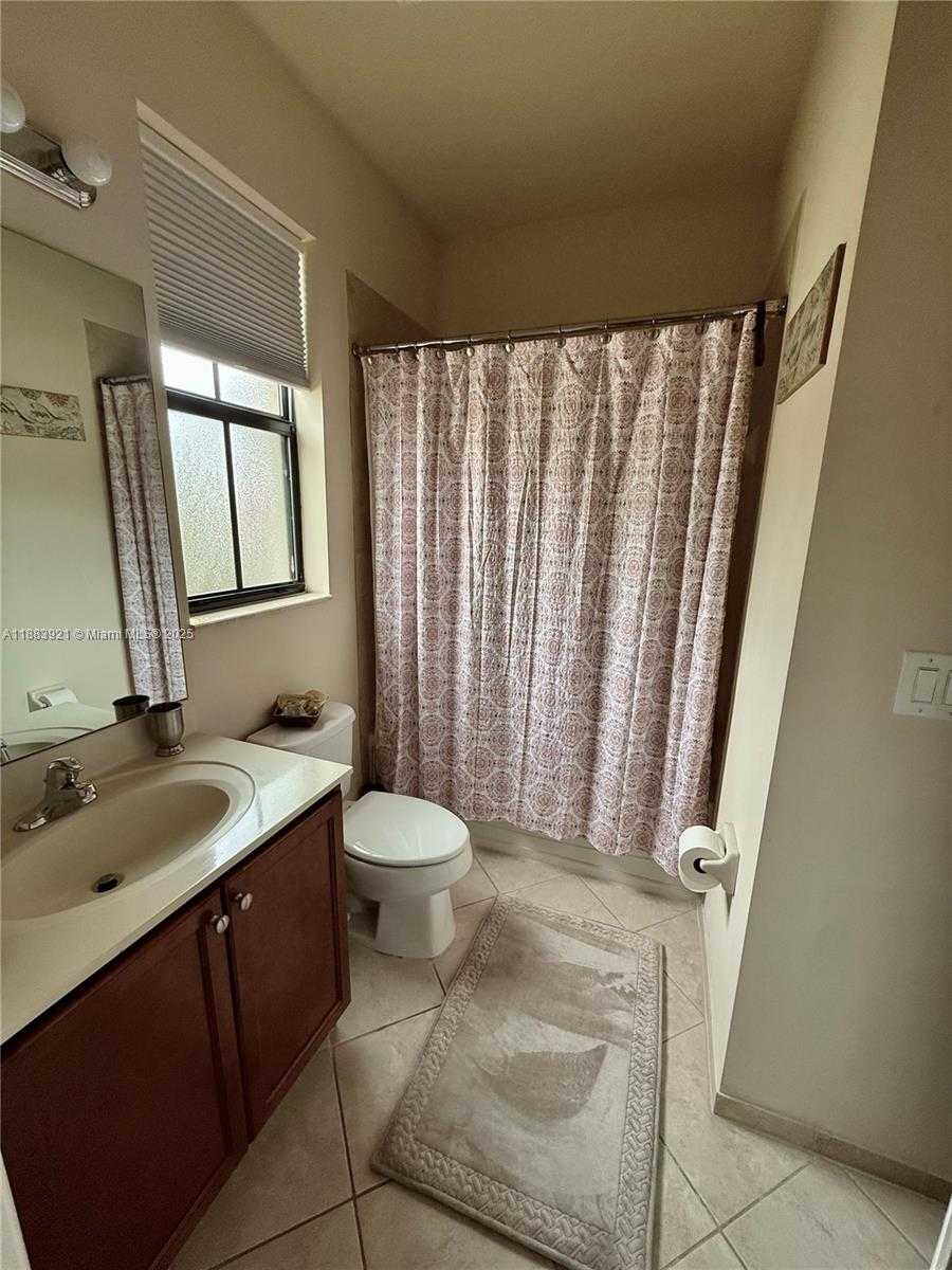 Small Image of 11922 SOUTH WEST 154TH PATH, Miami Number 19