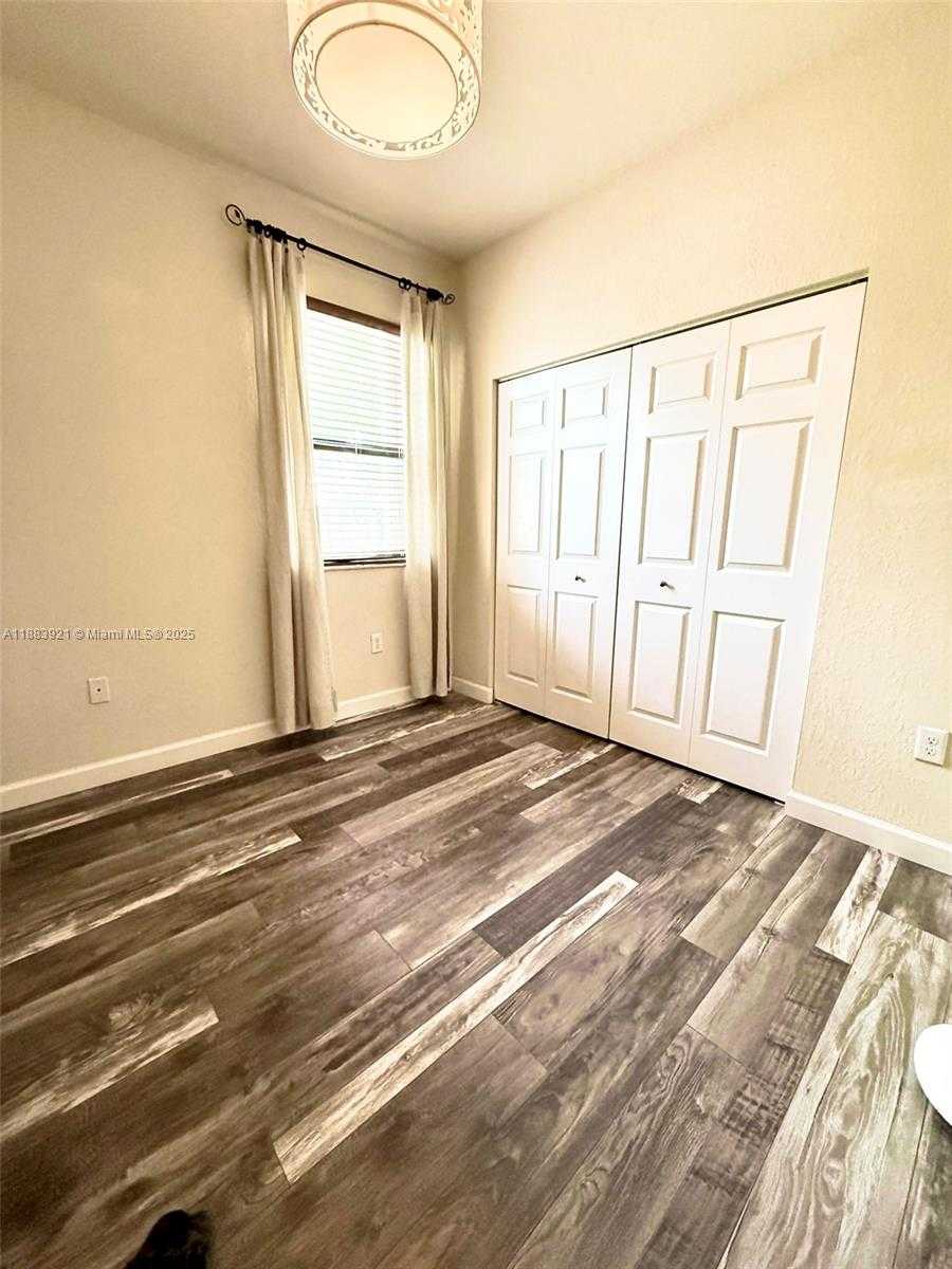 Small Image of 11922 SOUTH WEST 154TH PATH, Miami Number 22