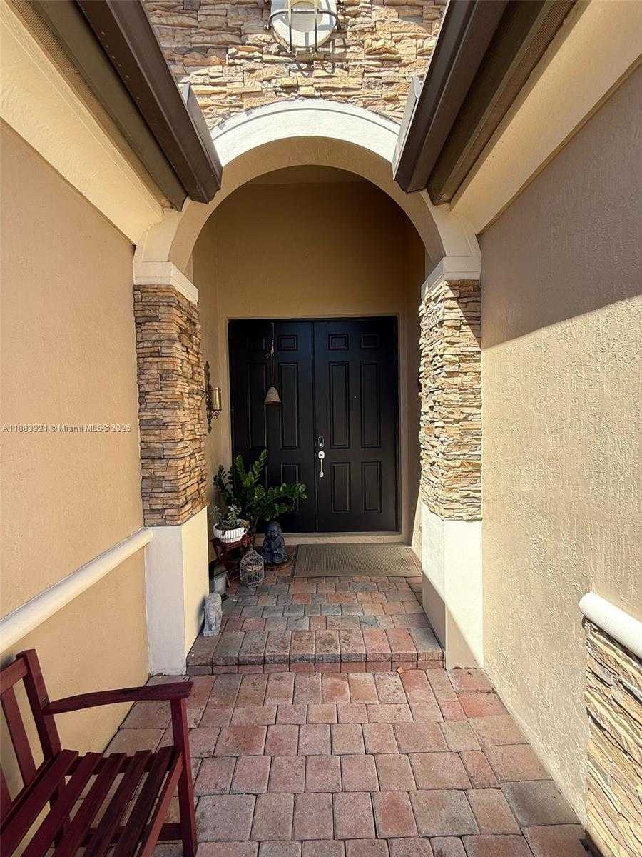 Small Image of 11922 SOUTH WEST 154TH PATH, Miami Number 3